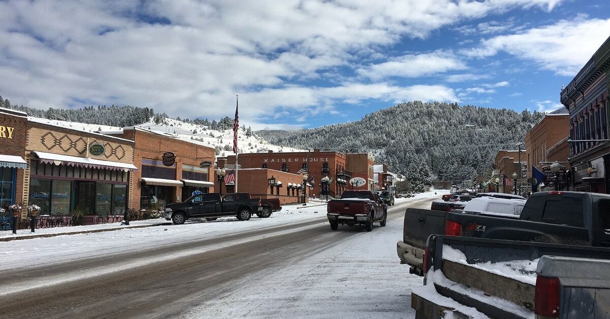 10 Scenic Small Towns In Montana - F 