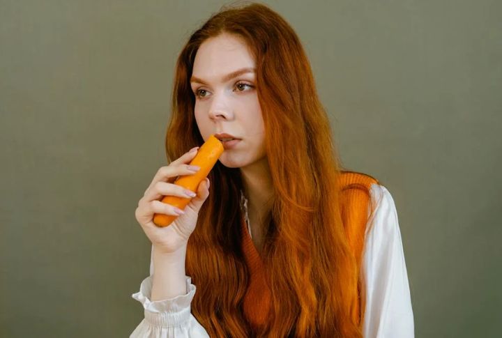 Myth: Eating Carrots Dramatically Improves Eyesight
