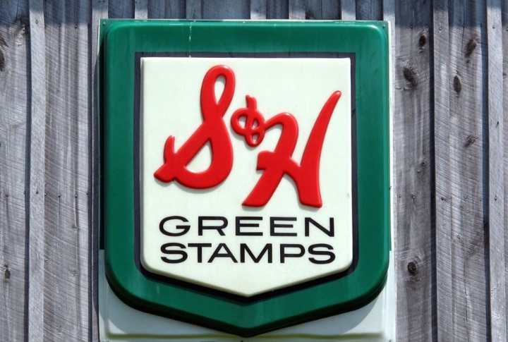 10 Freebies People Got Just For Buying American Goods