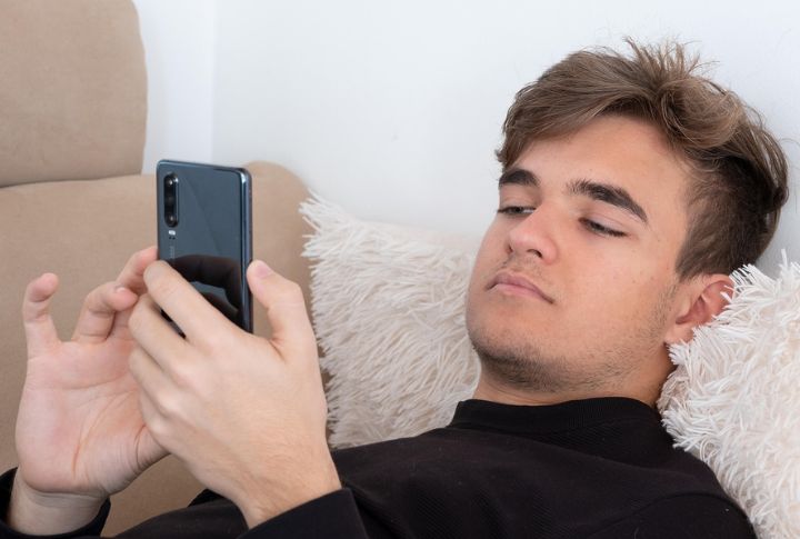 Delayed Responses To Messages