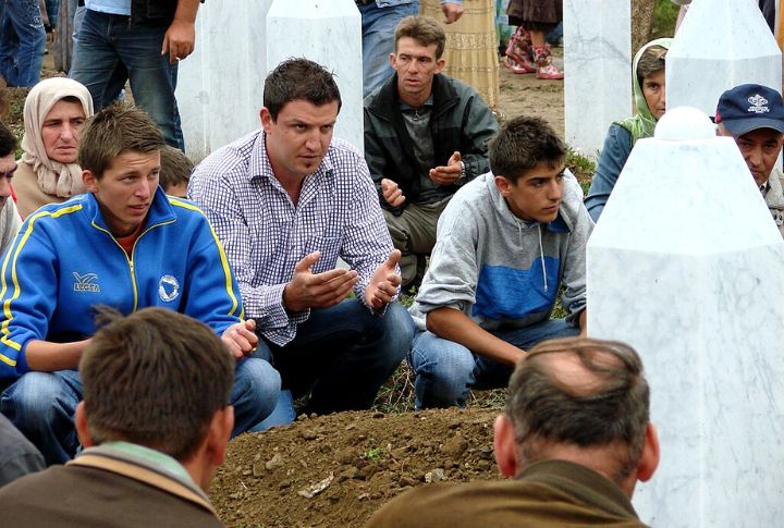 Bosnian Refugees Revitalized Neighborhoods After 1990s Conflicts