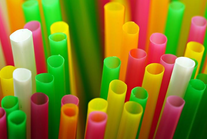 Single-Use Straws