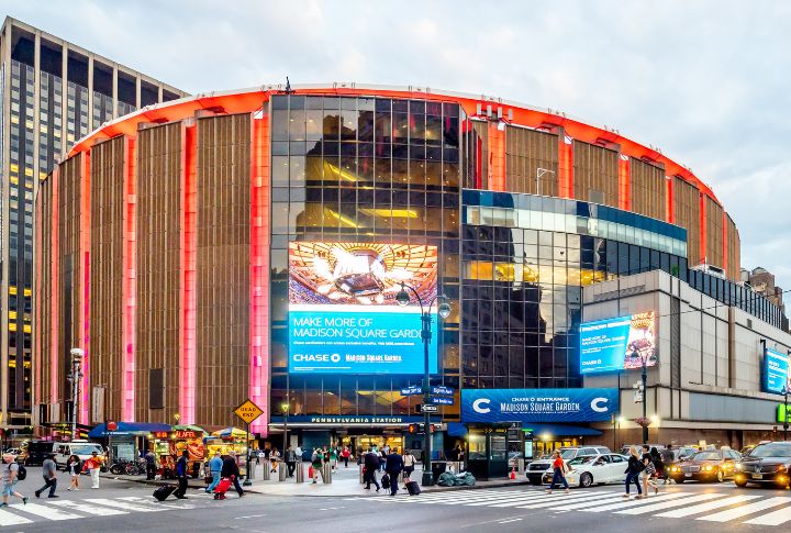 New York (79.0 Years)