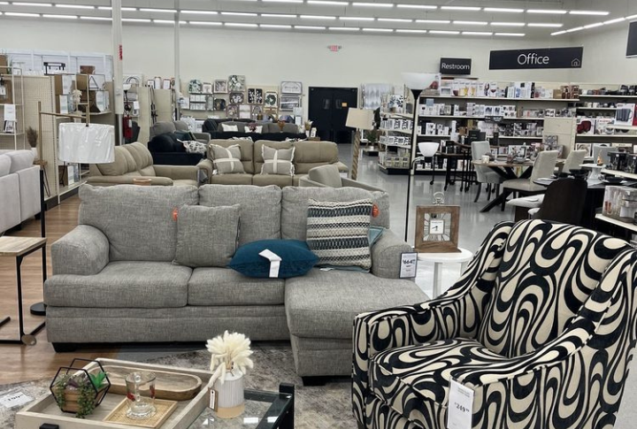 In-Store Strategy Shifts To Boost Shopper Return