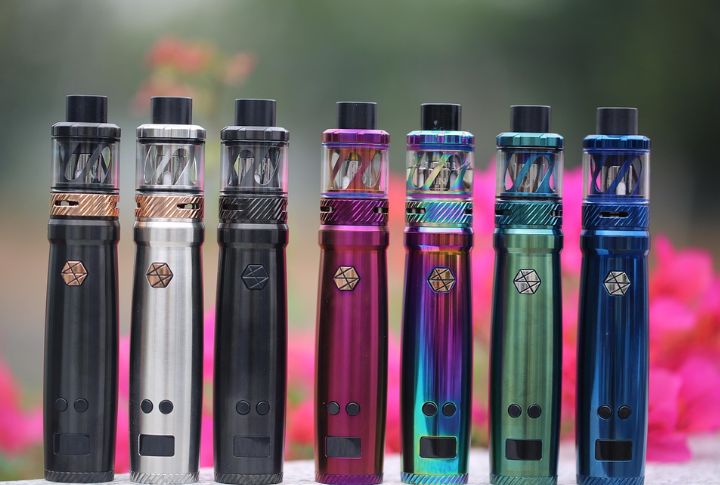 Flavored Nicotine E-Cigarettes