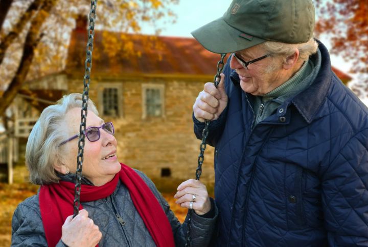 Valuing Long-Lasting Relationships