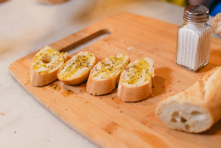 Garlic Cake Snacks (Japan)