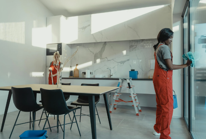Hiring Professional House Cleaners