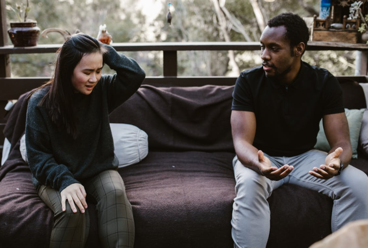 Mirroring Personalities To Build False Rapport