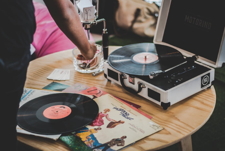 Reviving The Vinyl Comeback