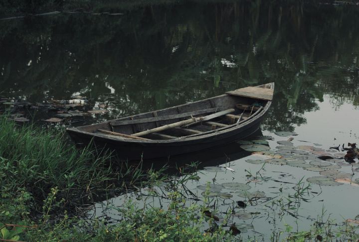 Canoe