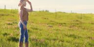 country, girl, portrait, cowgirl, country girl, fashion, style, country fashion, blonde girl, woman, young woman, female, boots, hat, rural, countryside, fields, meadow, farm, outdoors, nature, country, country, girl, cowgirl, cowgirl, cowgirl, farm, farm, farm, farm, farm