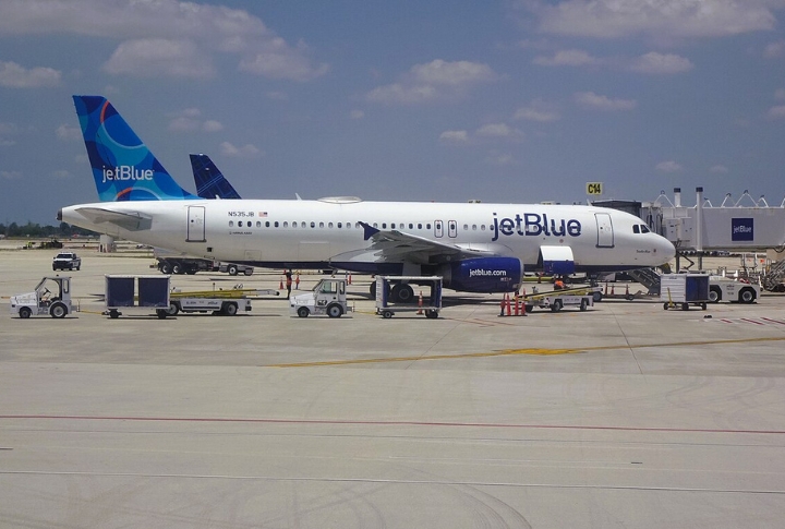 Boston, MA (BOS) To Phoenix, AZ (PHX) By JetBlue
