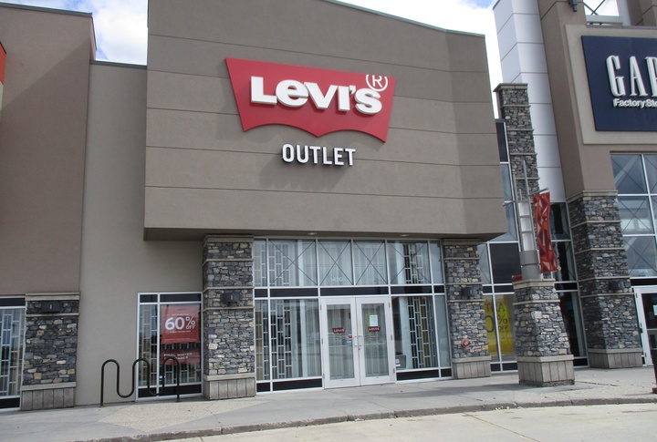Levi's