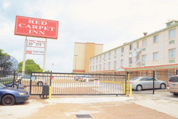 Red Carpet Inn