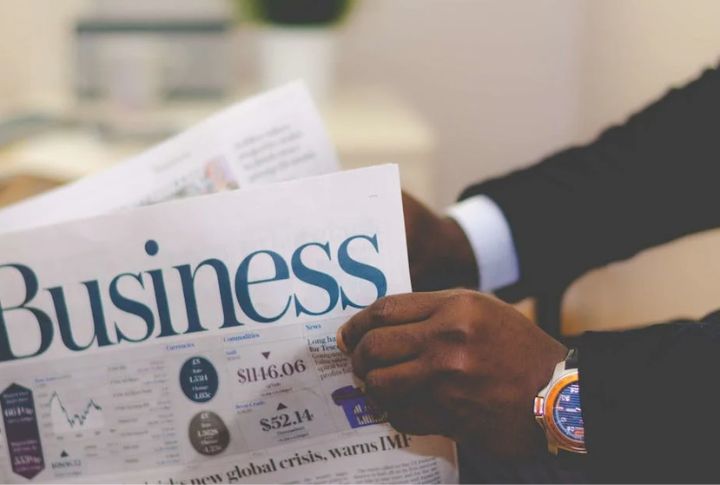 Buying Newspapers For News