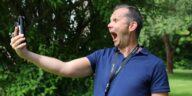 outside, man, people, summer, nature, selfie, self-image, gapes, mobile, forest, green, tree, the man, the person, photo, shoot, camera, phone, angry, screams, roar, empower, empowerment, jaw, mouth, stare, selfie, selfie, selfie, selfie, selfie