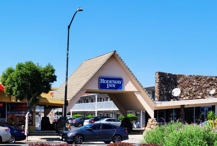 Rodeway Inn
