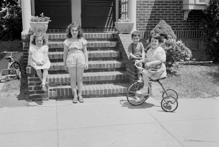 When Playdates Meant The Front Yard