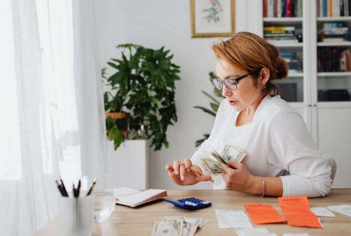 How You Handle Money 