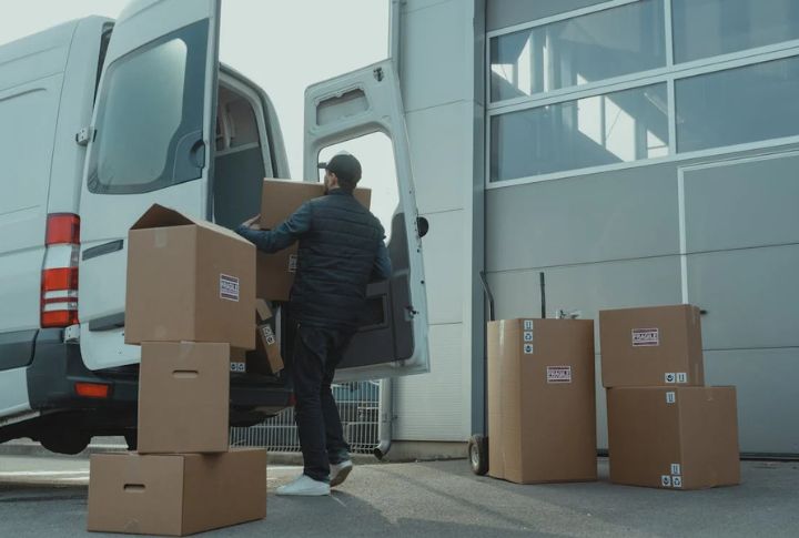 Mover Or Delivery Driver