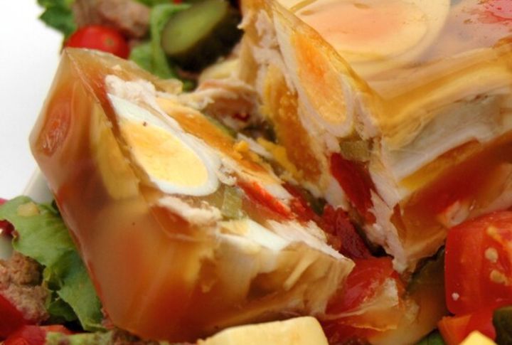 Molded aspic