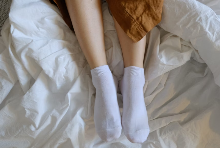 Cold Or Warm Feet