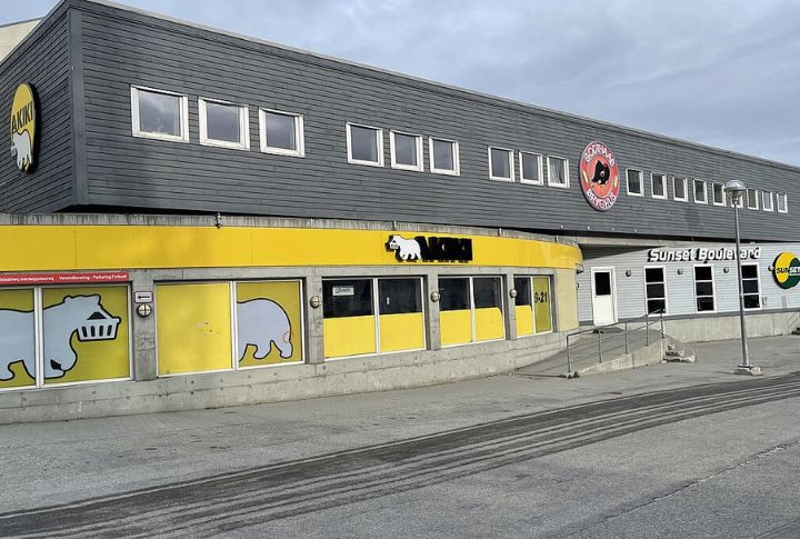 Celebrity-Owned Restaurants Closing Their Doors