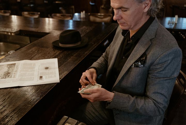 Paying With Cash